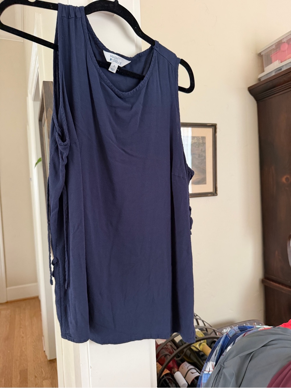Market & Spruce Navy Blue Sleeveless Tank Top